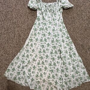 GREEN FLORAL MAXI DRESS